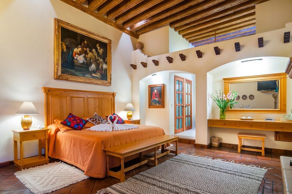 Hotel Casa Del Naranjo ปาทซ์คูเอโร ภายนอก รูปภาพ