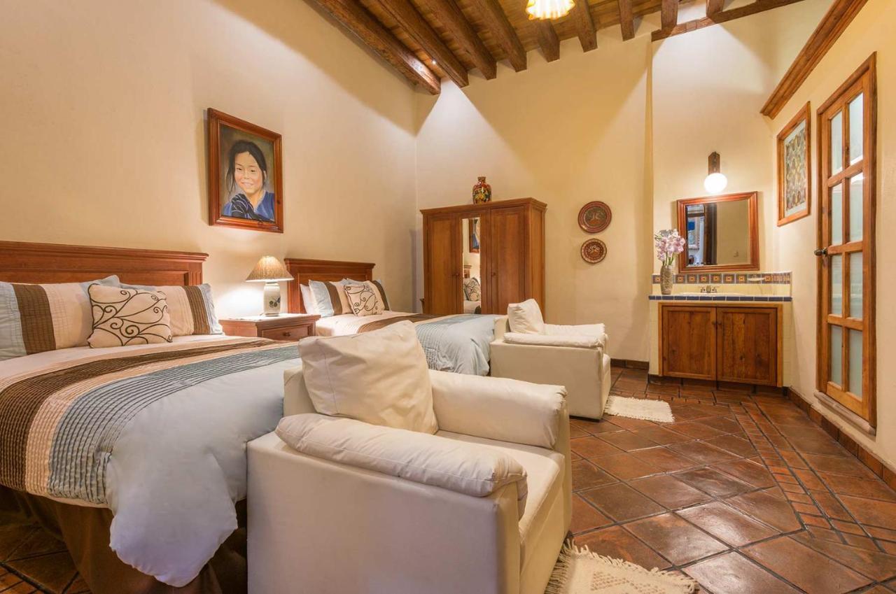 Hotel Casa Del Naranjo ปาทซ์คูเอโร ภายนอก รูปภาพ