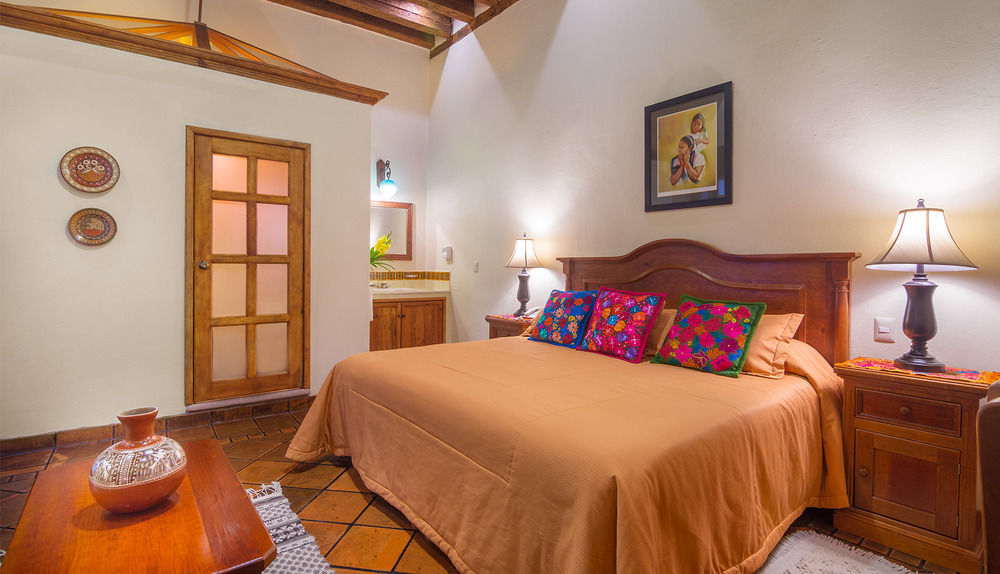 Hotel Casa Del Naranjo ปาทซ์คูเอโร ภายนอก รูปภาพ