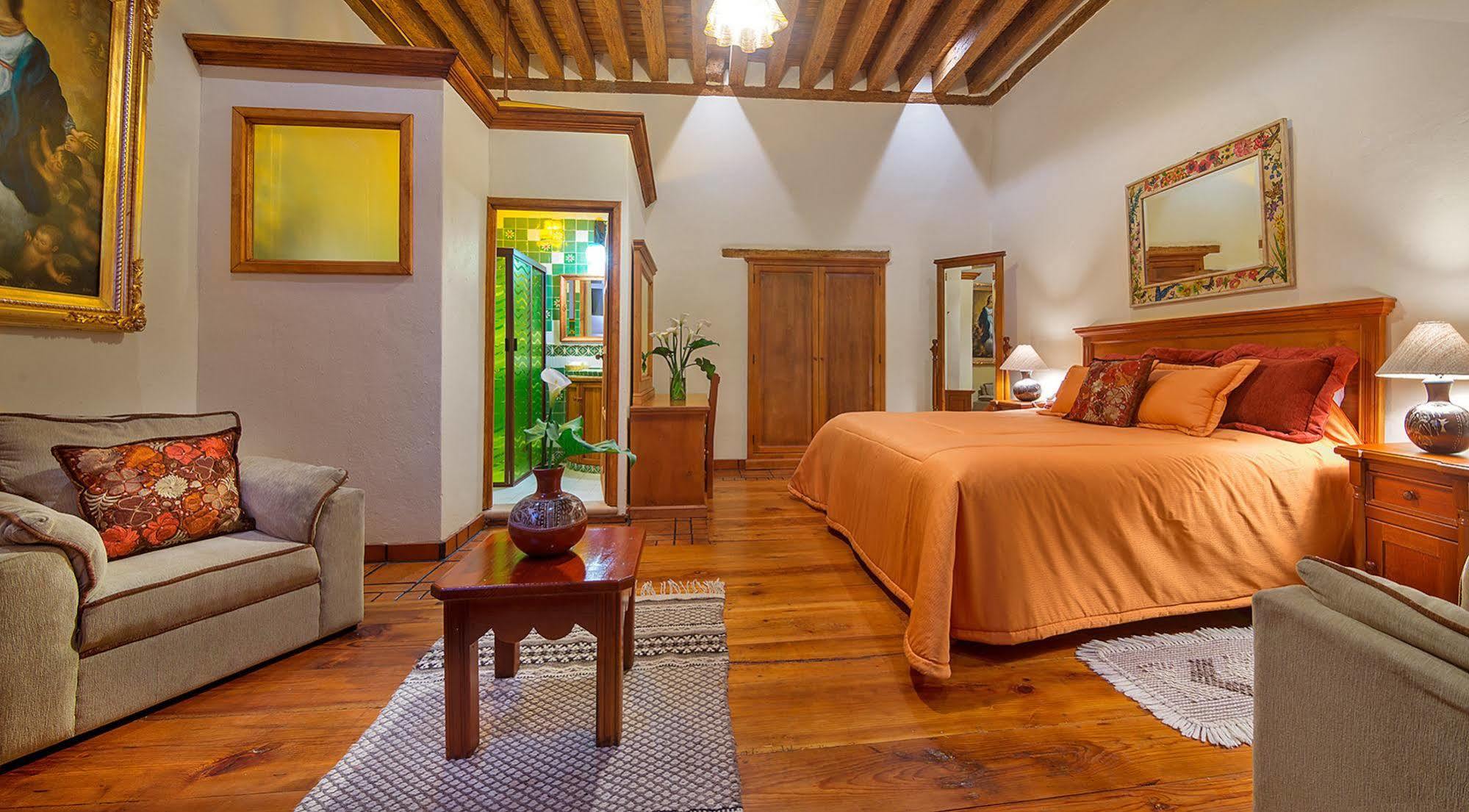Hotel Casa Del Naranjo ปาทซ์คูเอโร ภายนอก รูปภาพ
